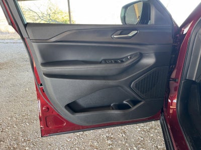 2025 Jeep Grand Cherokee GRAND CHEROKEE LAREDO 4X2