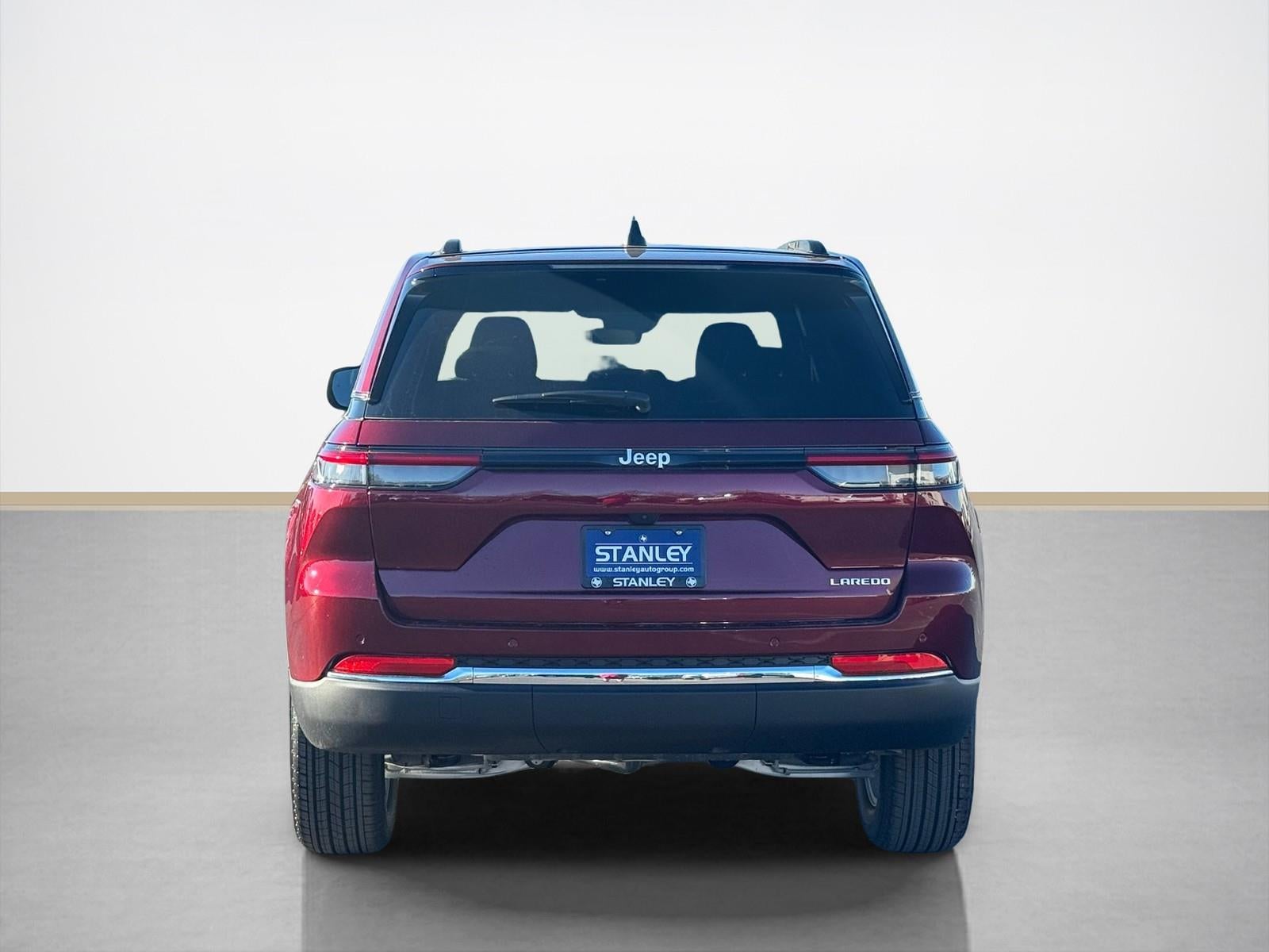 2025 Jeep Grand Cherokee GRAND CHEROKEE LAREDO 4X2