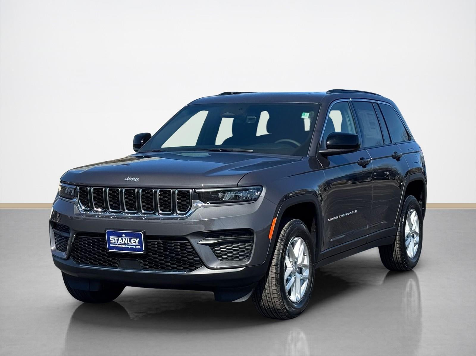 2026 Jeep Grand Cherokee GRAND CHEROKEE LAREDO X 4X2