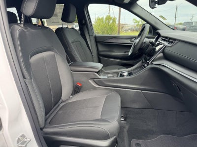 2026 Jeep Grand Cherokee GRAND CHEROKEE LAREDO 4X2