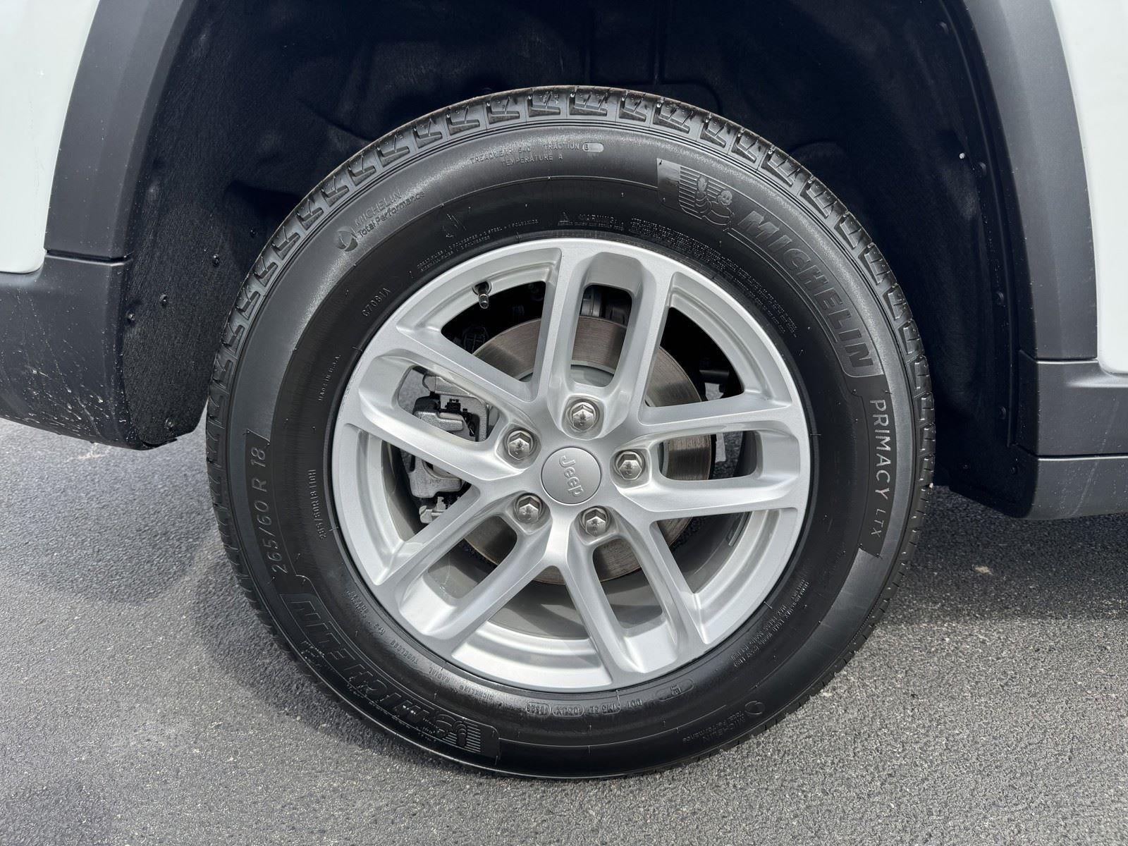 2026 Jeep Grand Cherokee GRAND CHEROKEE LAREDO 4X2