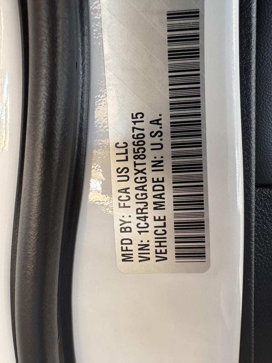 2026 Jeep Grand Cherokee GRAND CHEROKEE LAREDO X 4X2