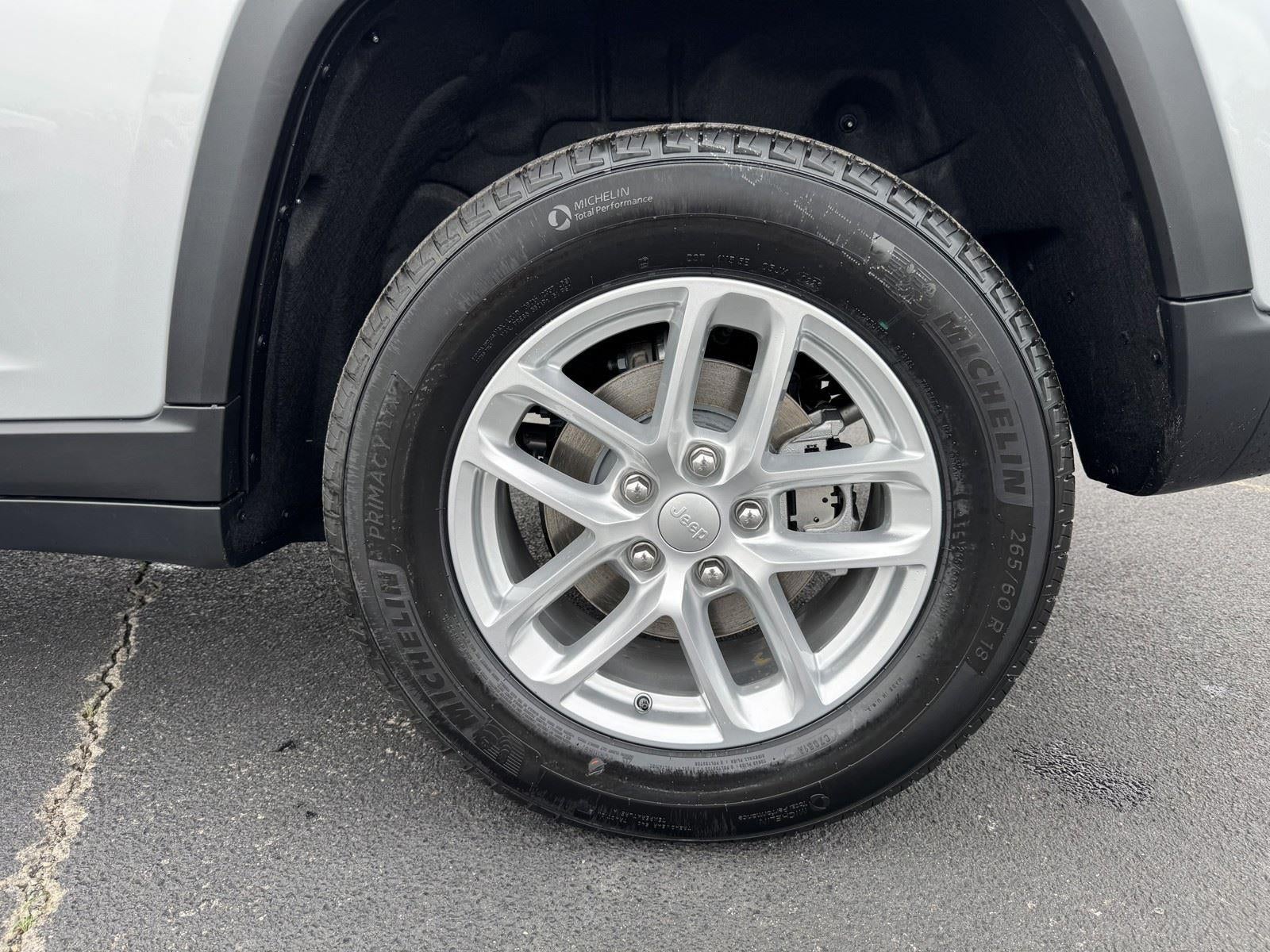 2026 Jeep Grand Cherokee GRAND CHEROKEE LAREDO 4X2