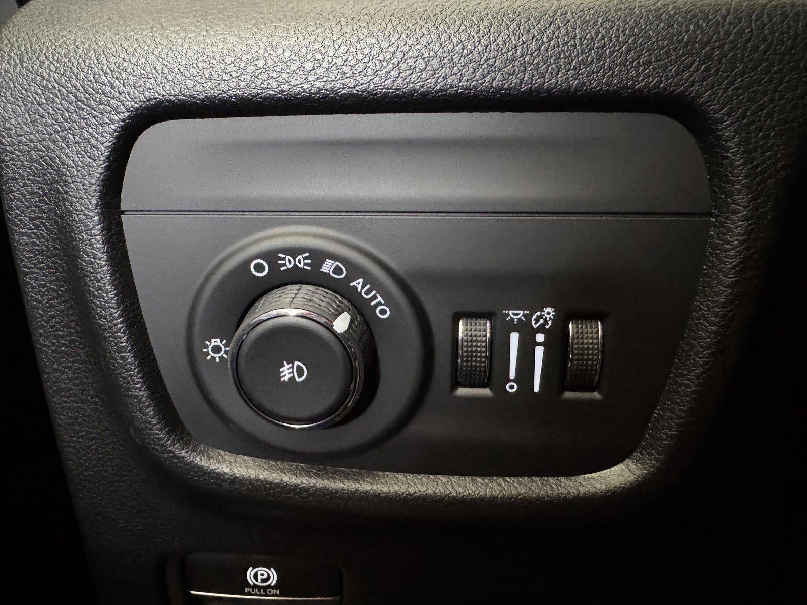 2027 Jeep Grand Cherokee GRAND CHEROKEE LIMITED 4X2