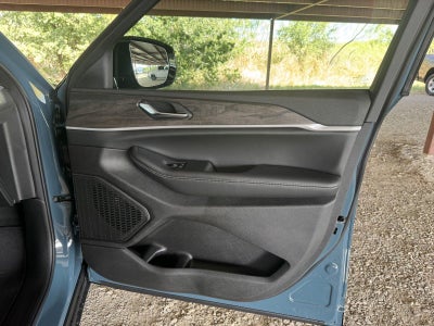 2027 Jeep Grand Cherokee GRAND CHEROKEE LIMITED 4X2