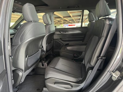 2026 Jeep Grand Cherokee GRAND CHEROKEE L LAREDO X 4X2