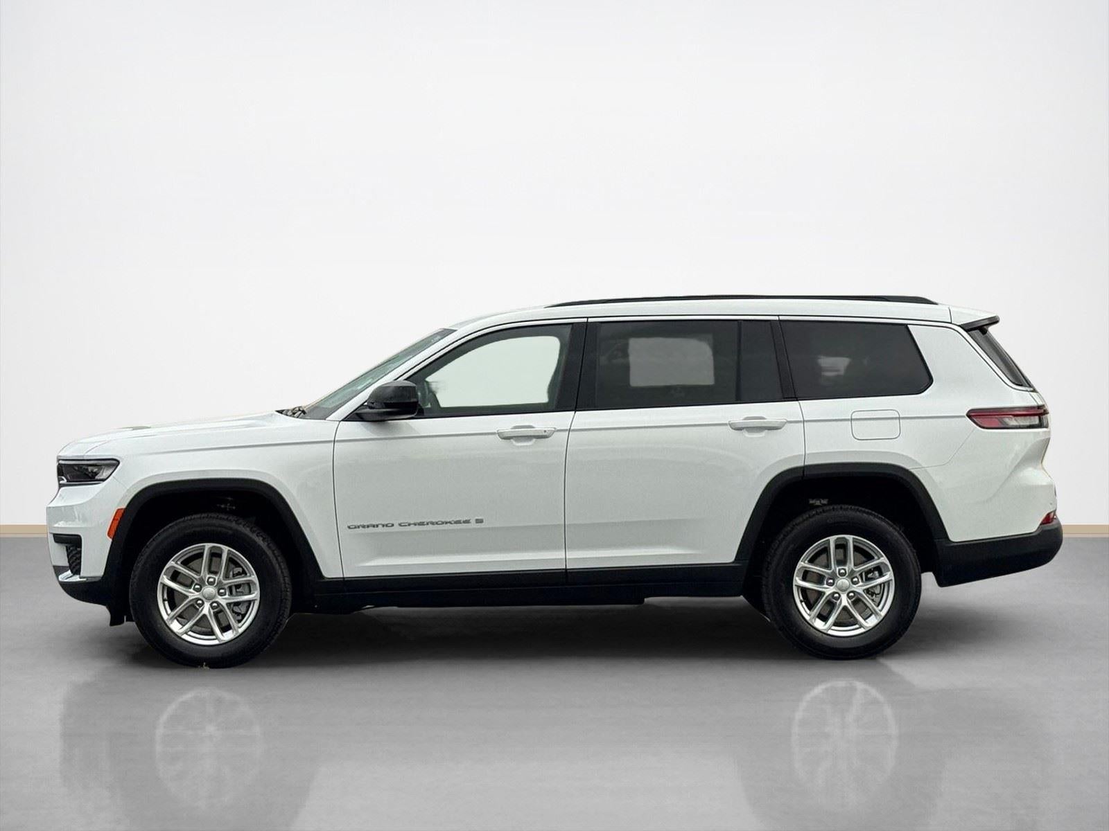 2026 Jeep Grand Cherokee GRAND CHEROKEE L LAREDO 4X2