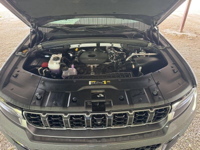 2026 Jeep Grand Cherokee GRAND CHEROKEE L LIMITED RESERVE 4X4