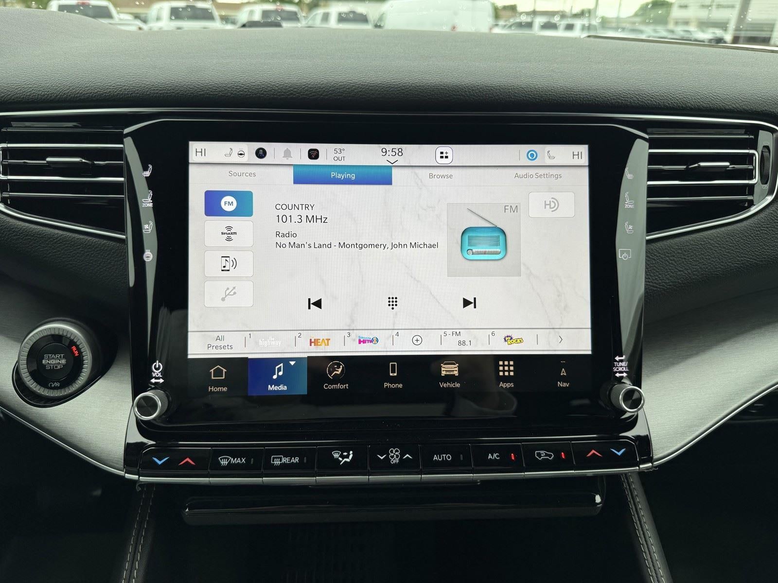 2026 Jeep Grand Wagoneer GRAND WAGONEER UPLAND 4X4