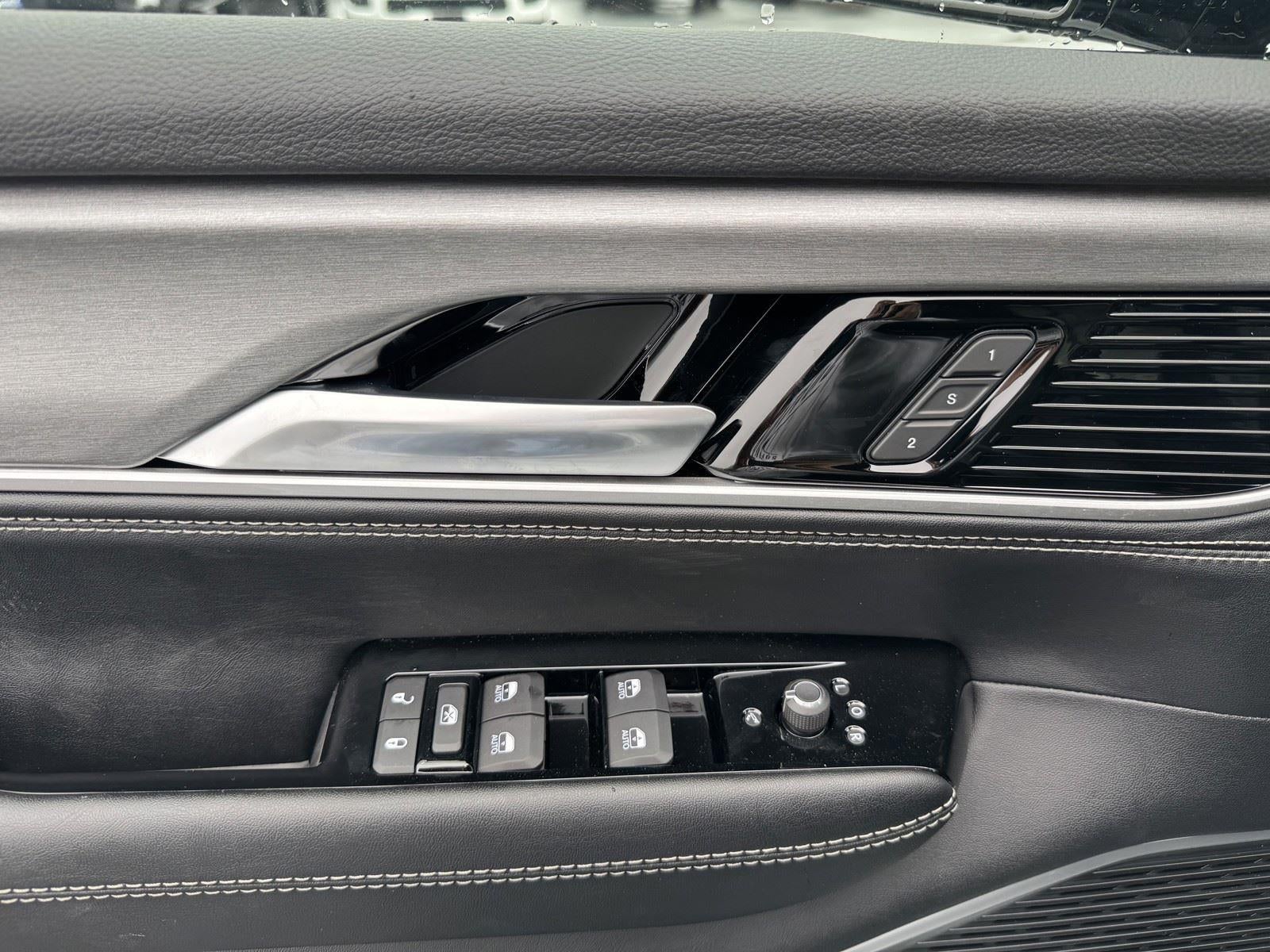 2026 Jeep Grand Wagoneer GRAND WAGONEER UPLAND 4X4