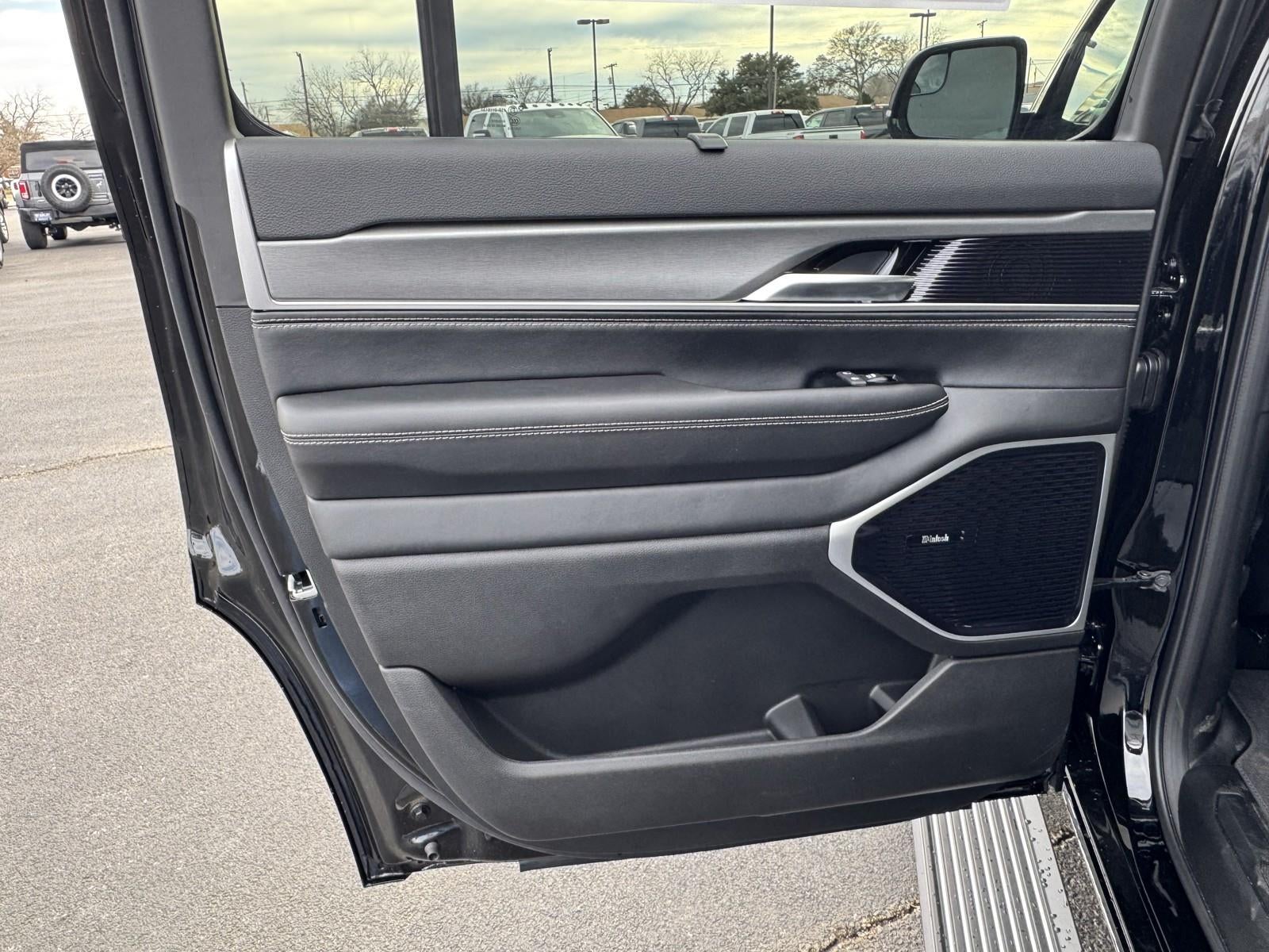 2026 Jeep Grand Wagoneer GRAND WAGONEER LIMITED RESERVE 4X4