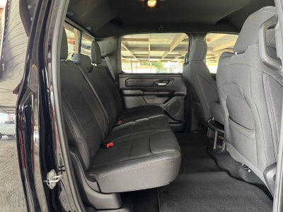 2026 RAM 1500 RAM 1500 TRADESMAN CREW CAB 4X4 5'7' BOX