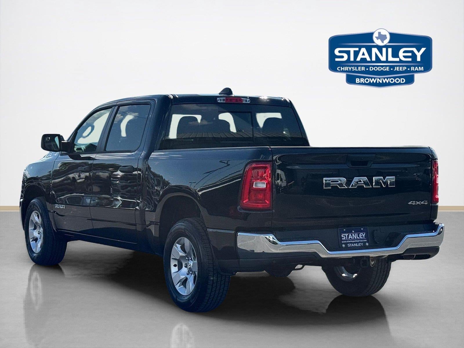 2026 RAM 1500 RAM 1500 TRADESMAN CREW CAB 4X4 5'7' BOX