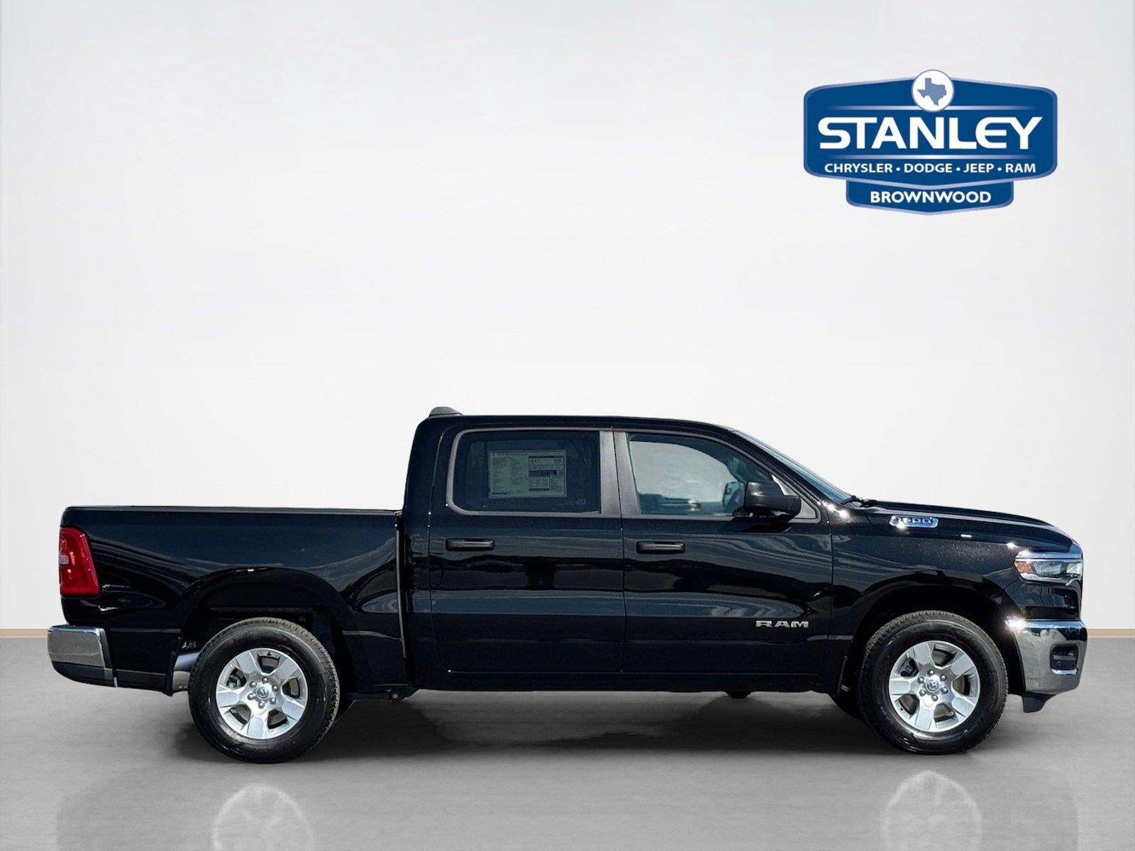 2026 RAM 1500 RAM 1500 TRADESMAN CREW CAB 4X4 5'7' BOX