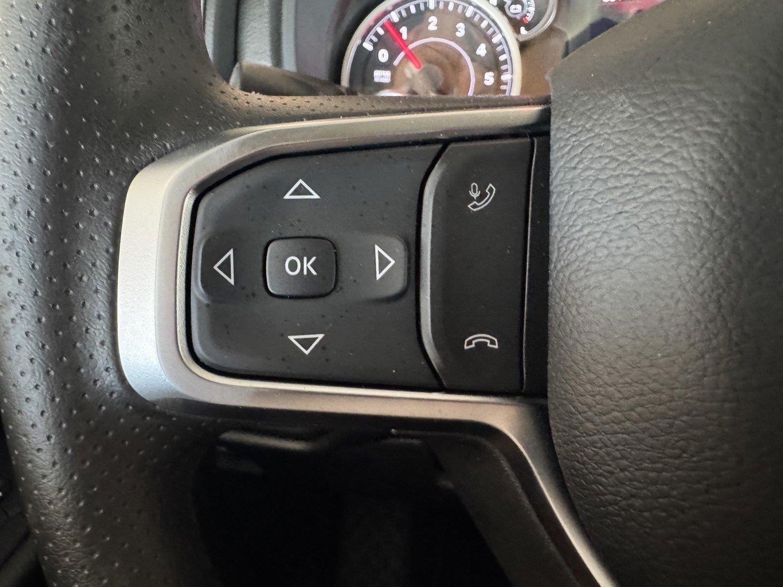 2026 RAM 1500 RAM 1500 TRADESMAN CREW CAB 4X4 5'7' BOX