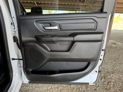 2026 RAM 1500 RAM 1500 TRADESMAN CREW CAB 4X4 5'7' BOX