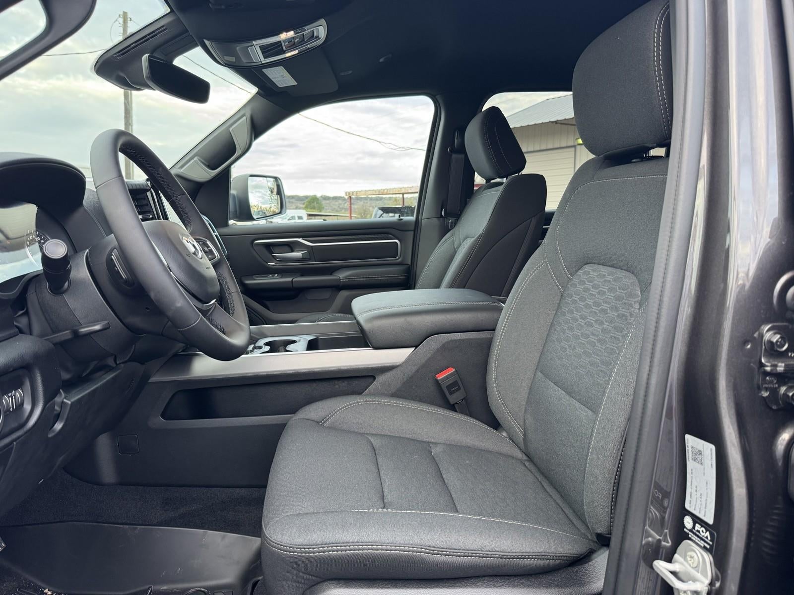 2026 RAM Ram 1500 RAM 1500 LONE STAR CREW CAB 4X4 5'7' BOX