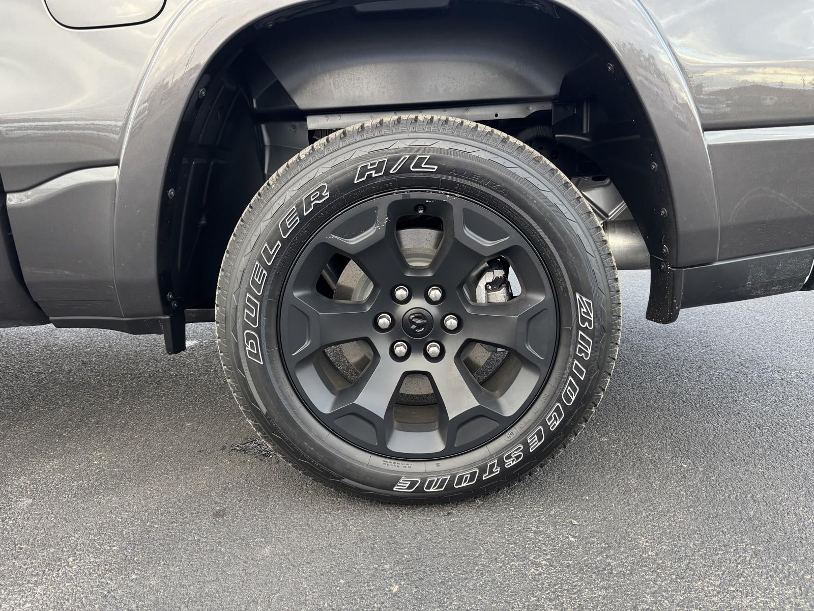 2026 RAM Ram 1500 RAM 1500 LONE STAR CREW CAB 4X4 5'7' BOX