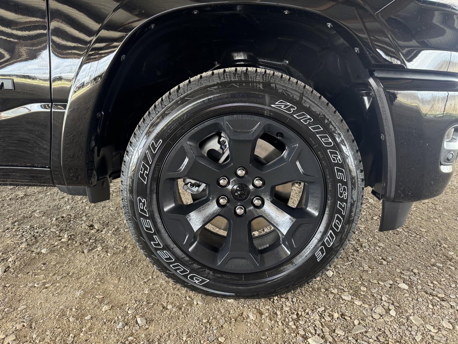 2026 RAM Ram 1500 RAM 1500 LONE STAR CREW CAB 4X4 5'7' BOX