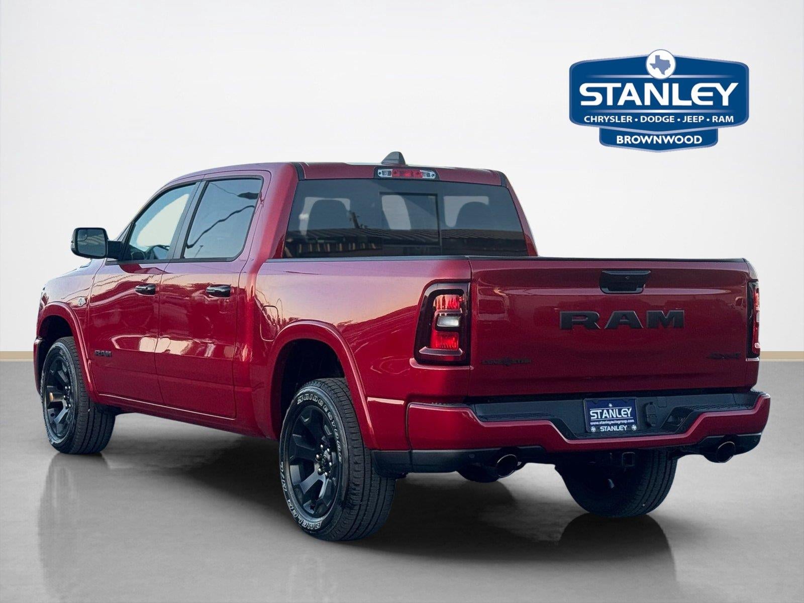 2026 RAM 1500 RAM 1500 LONE STAR CREW CAB 4X4 5'7' BOX