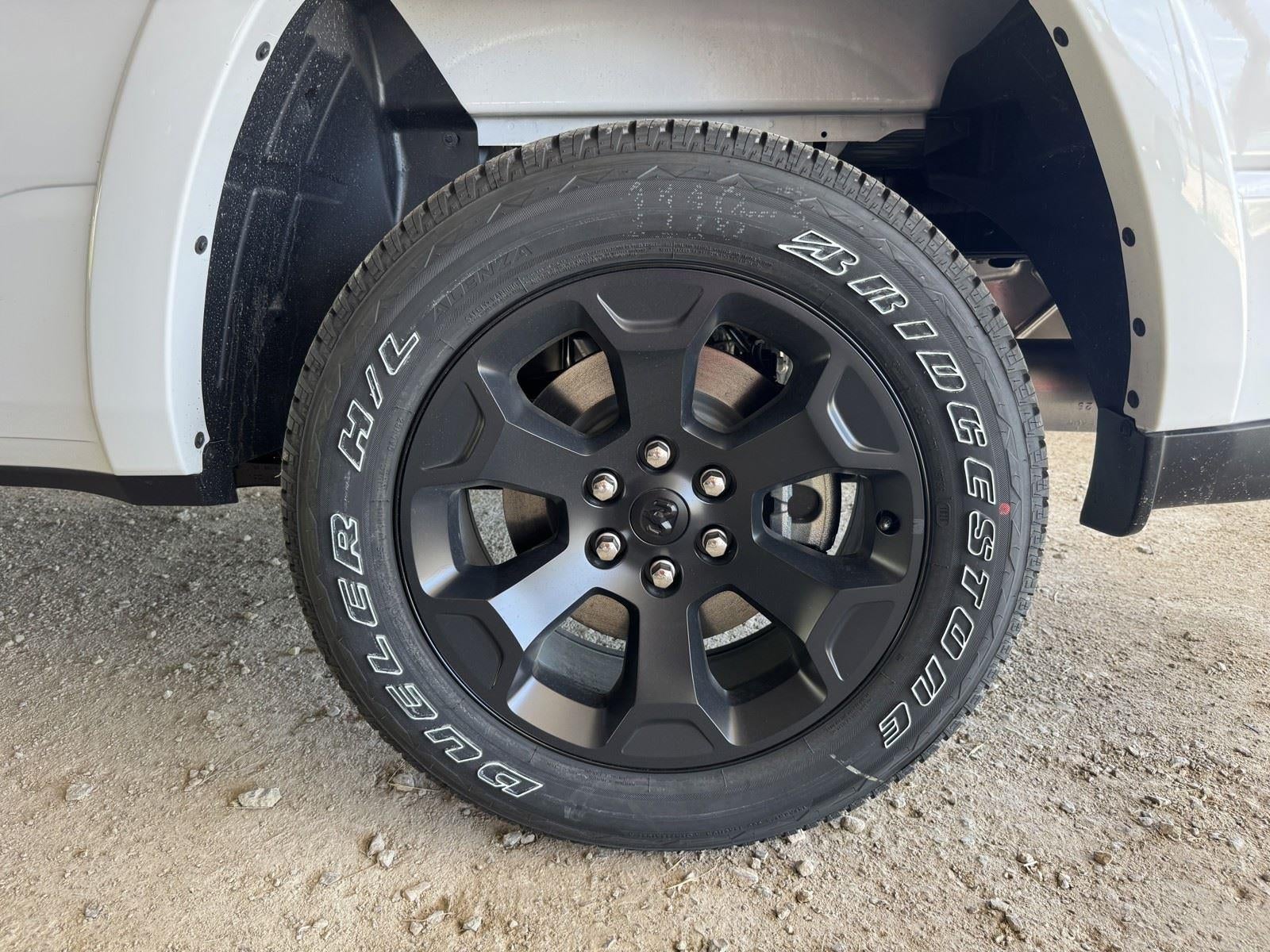 2026 RAM Ram 1500 RAM 1500 LONE STAR CREW CAB 4X4 5'7' BOX