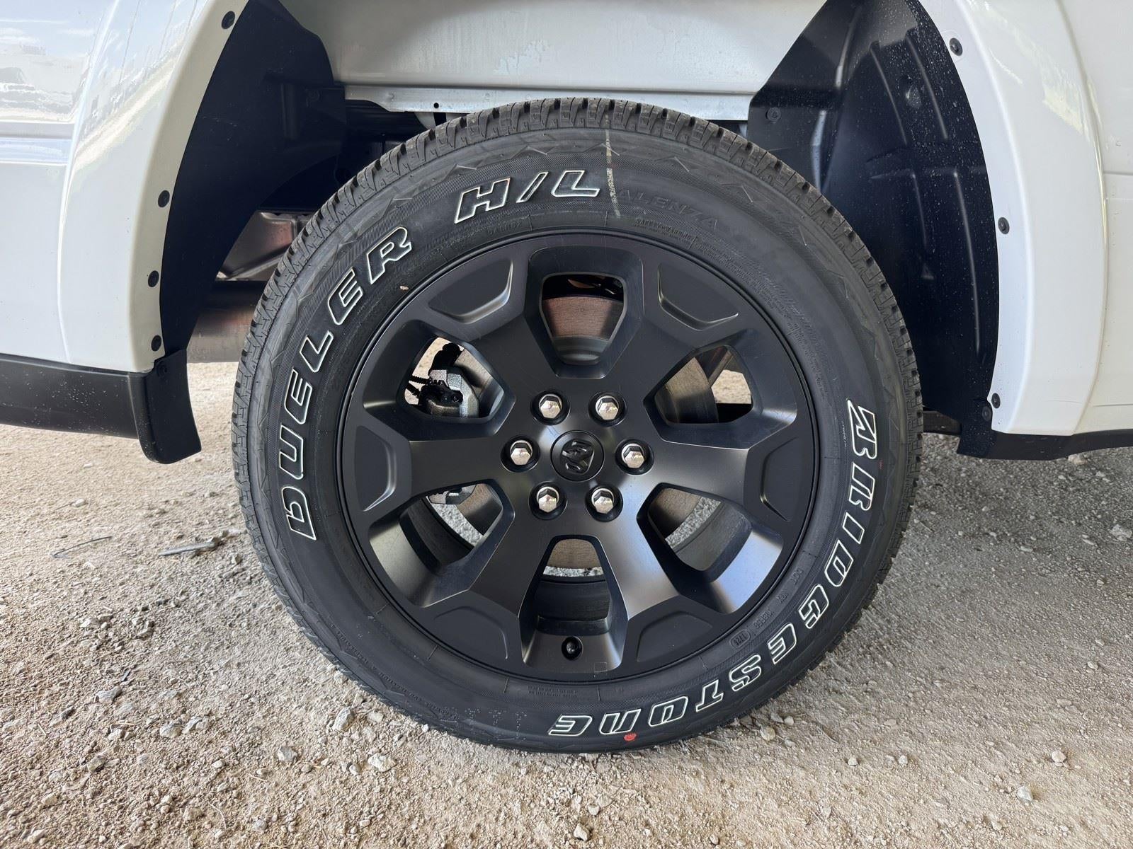 2026 RAM Ram 1500 RAM 1500 LONE STAR CREW CAB 4X4 5'7' BOX