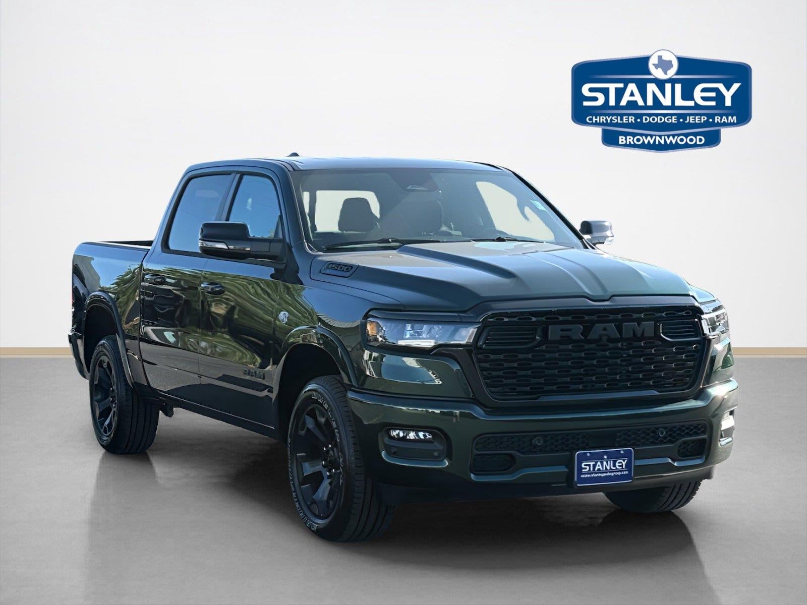 2026 RAM 1500 RAM 1500 LONE STAR CREW CAB 4X4 5'7' BOX
