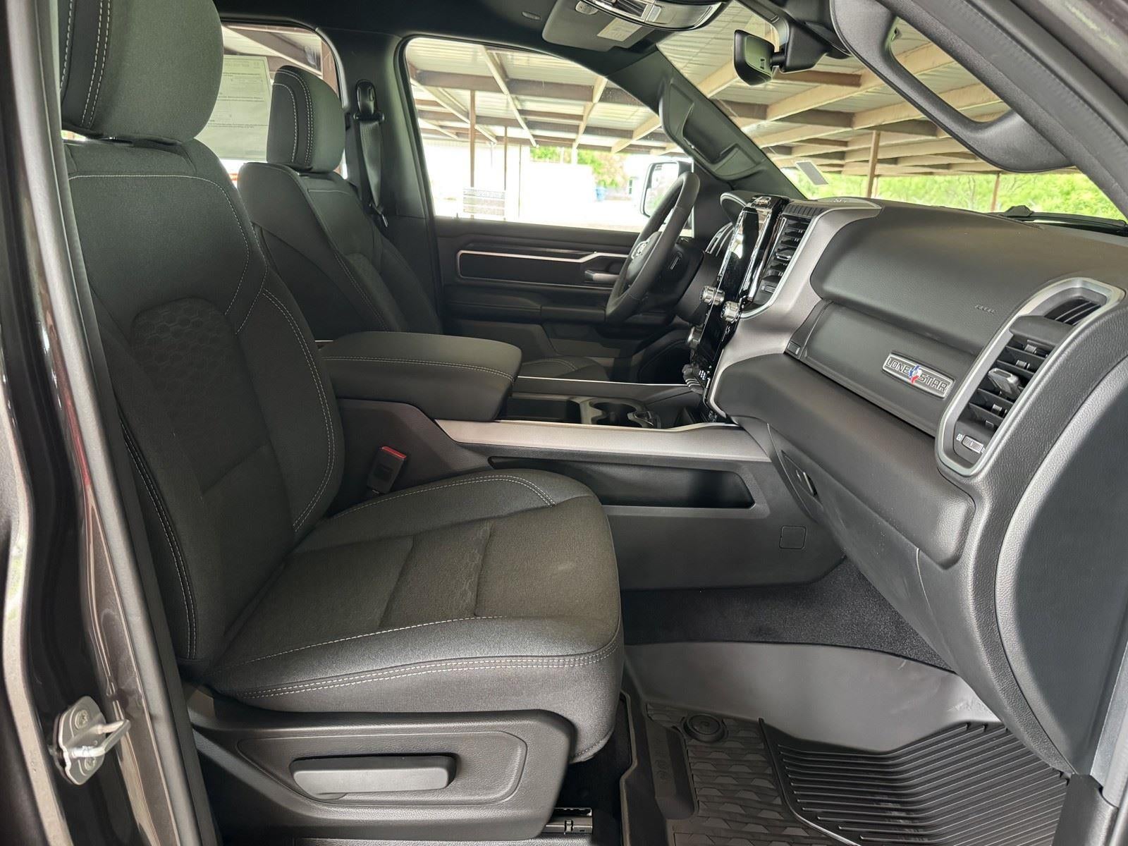 2026 RAM Ram 1500 RAM 1500 LONE STAR CREW CAB 4X4 5'7' BOX