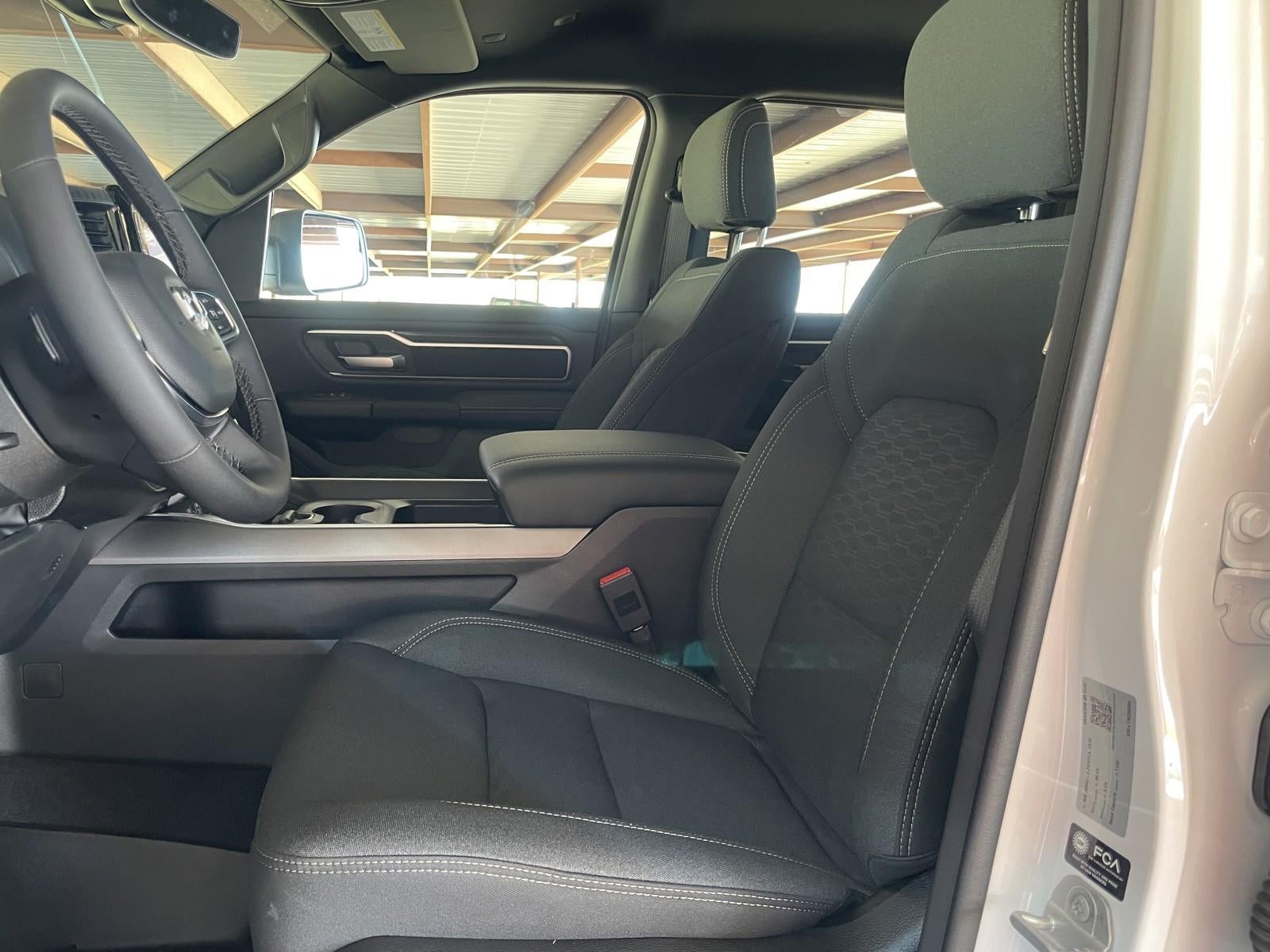 2026 RAM Ram 1500 RAM 1500 LONE STAR CREW CAB 4X4 5'7' BOX