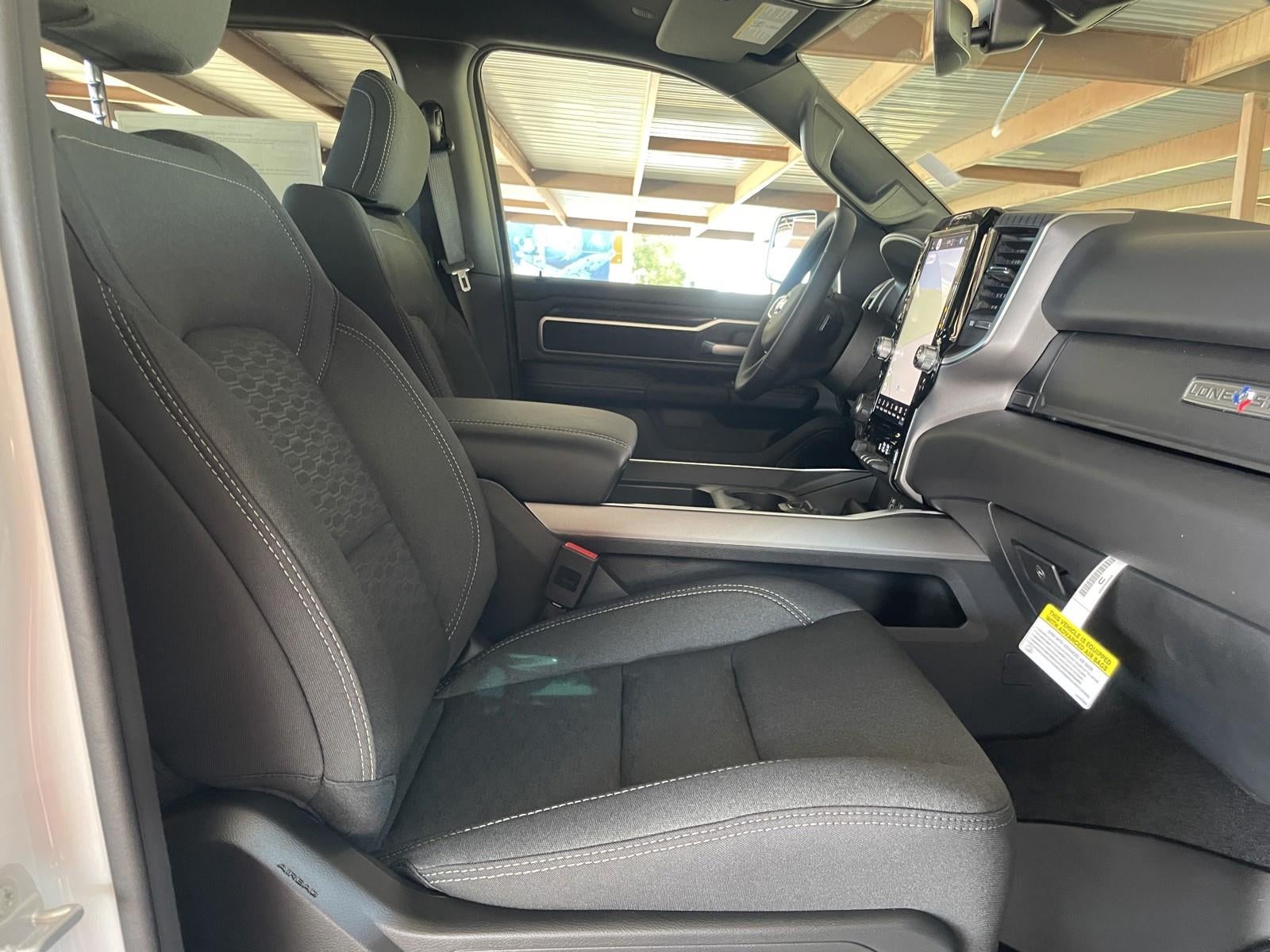 2026 RAM Ram 1500 RAM 1500 LONE STAR CREW CAB 4X4 5'7' BOX