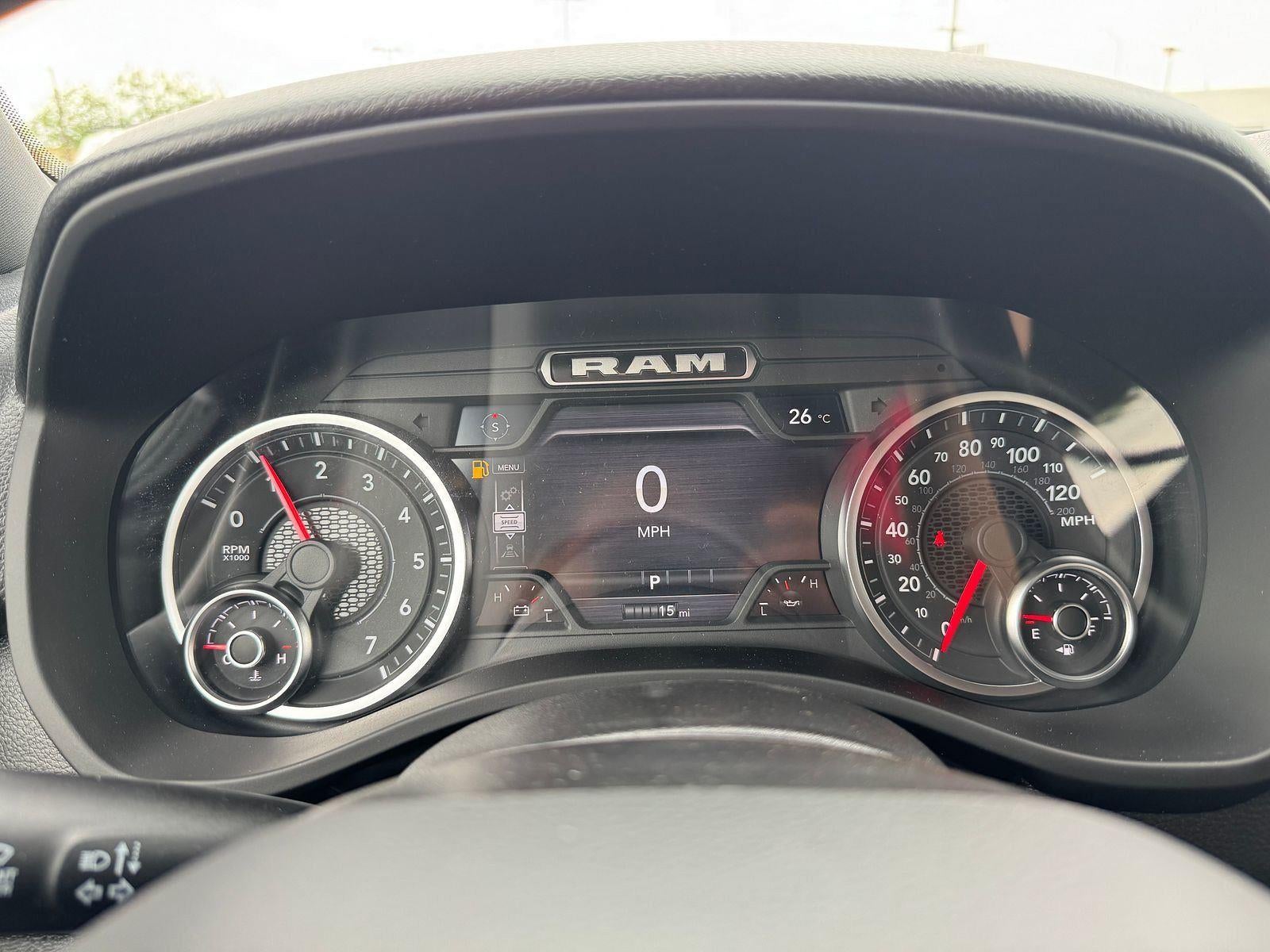 2026 RAM Ram 1500 RAM 1500 EXPRESS CREW CAB 4X4 5'7' BOX