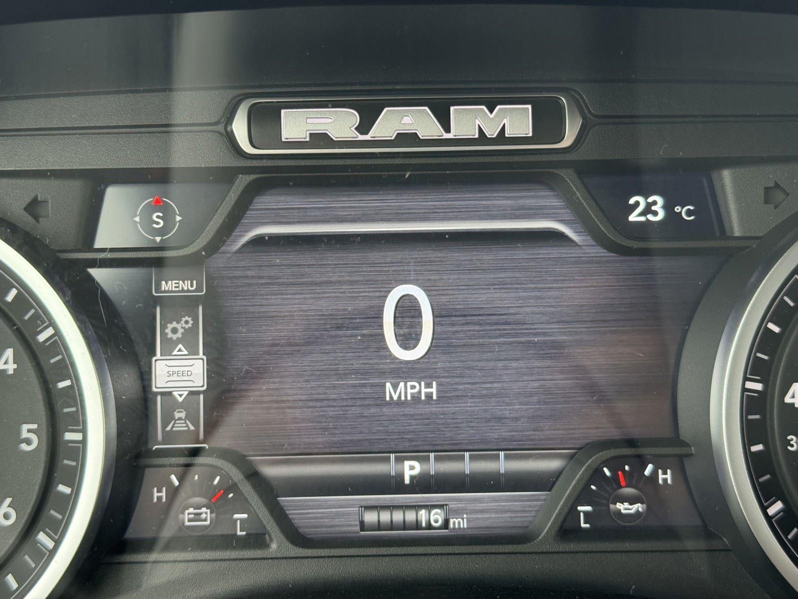 2026 RAM Ram 1500 RAM 1500 EXPRESS CREW CAB 4X4 5'7' BOX