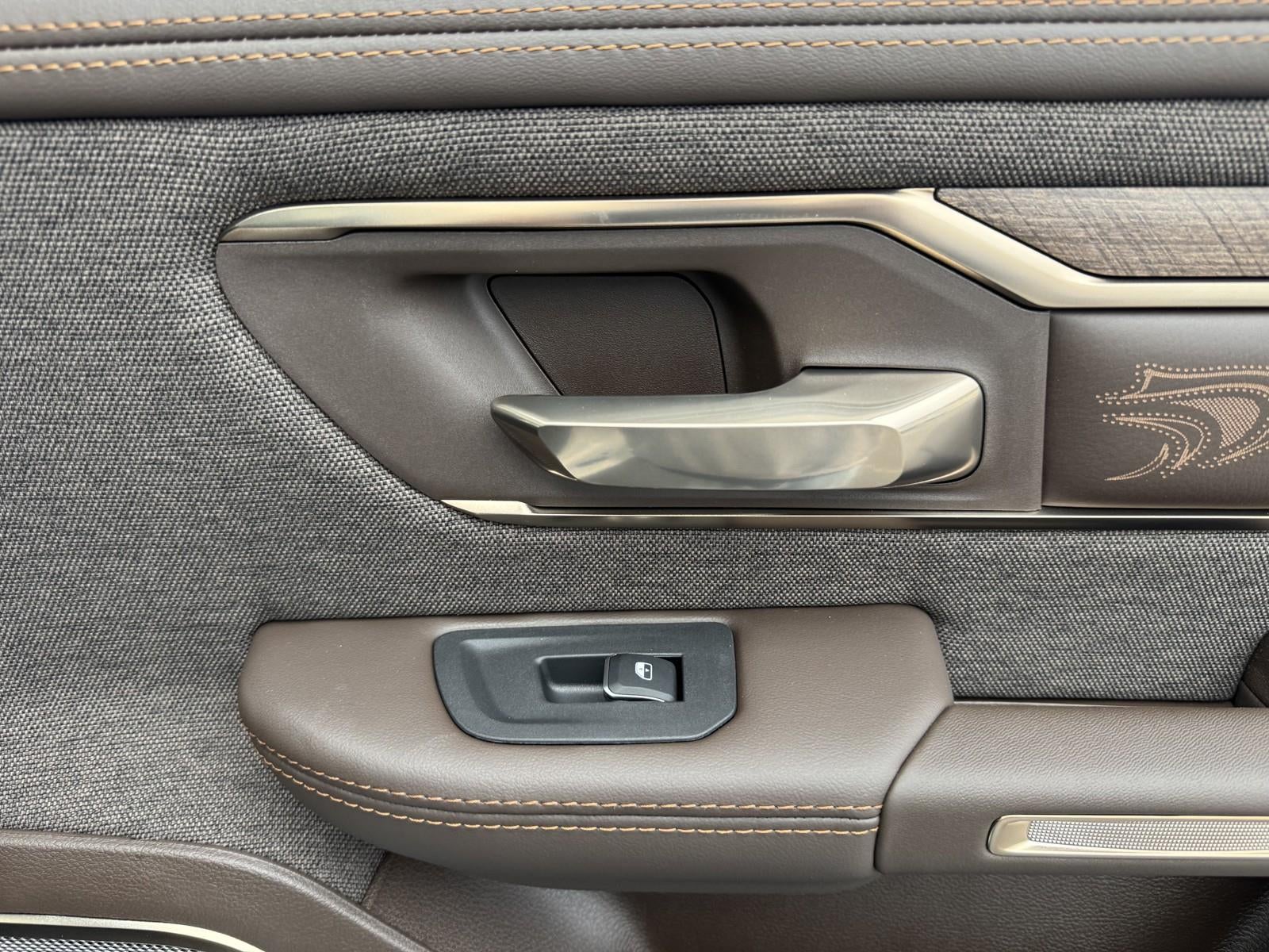 2026 RAM Ram 1500 RAM 1500 LIMITED LONGHORN CREW CAB 4X4 5'7' BOX