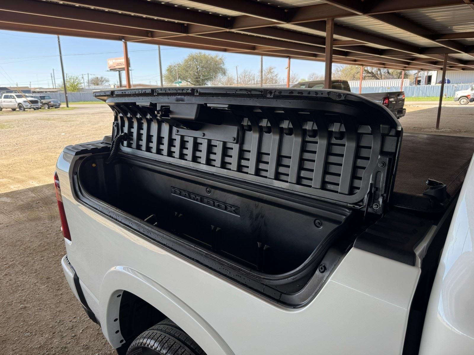 2026 RAM Ram 1500 RAM 1500 LIMITED CREW CAB 4X4 5'7' BOX