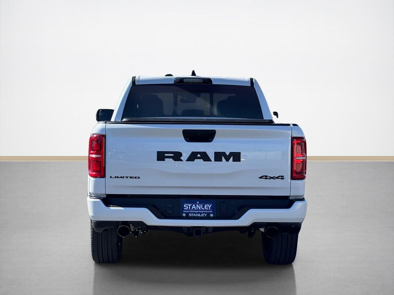 2026 RAM Ram 1500 RAM 1500 LIMITED CREW CAB 4X4 5'7' BOX