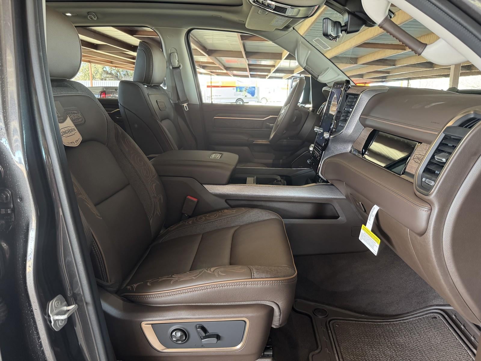 2026 RAM Ram 1500 RAM 1500 LIMITED LONGHORN CREW CAB 4X4 5'7' BOX