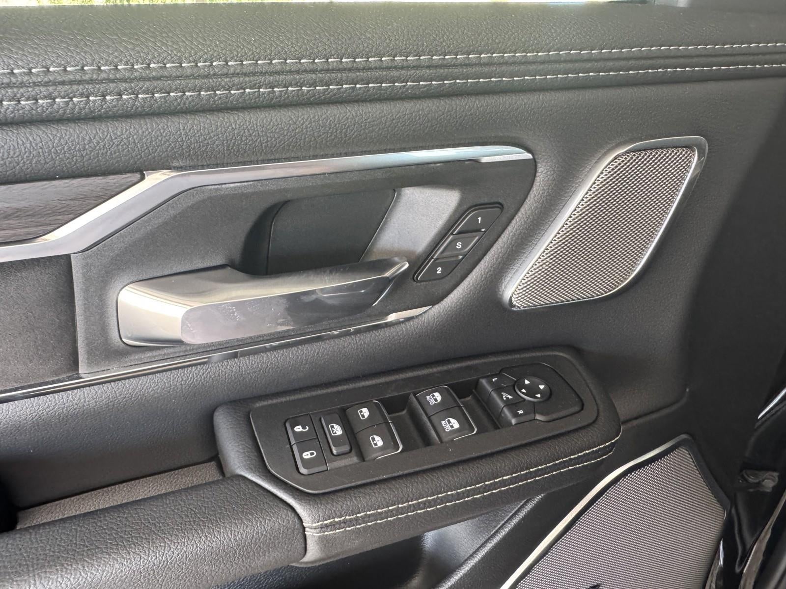 2025 RAM Ram 1500 RAM 1500 LARAMIE CREW CAB 4X4 5'7' BOX