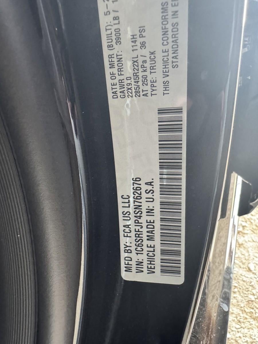 2025 RAM Ram 1500 RAM 1500 LARAMIE CREW CAB 4X4 5'7' BOX