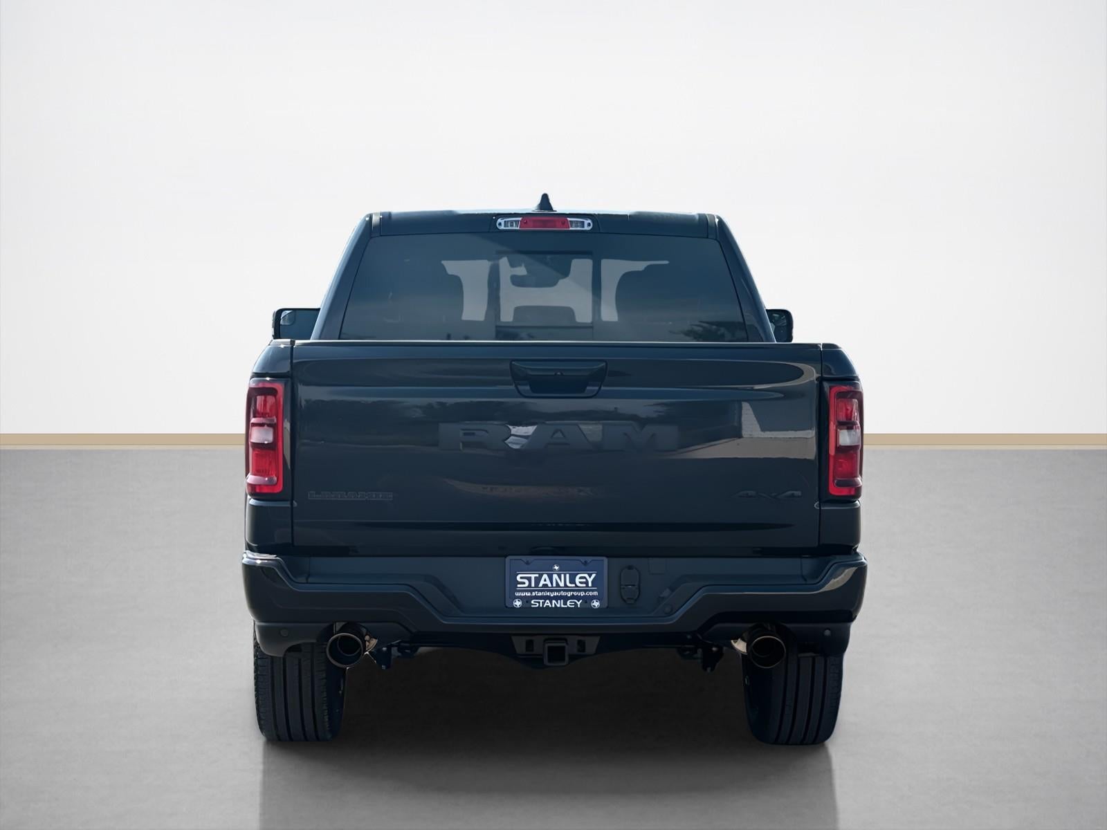 2025 RAM Ram 1500 RAM 1500 LARAMIE CREW CAB 4X4 5'7' BOX