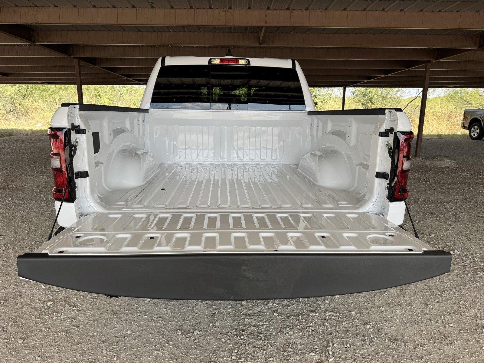 2027 RAM Ram 1500 RAM 1500 LARAMIE CREW CAB 4X4 5'7' BOX