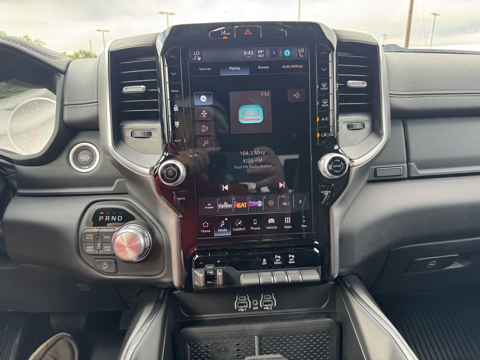 2026 RAM Ram 1500 RAM 1500 LARAMIE CREW CAB 4X4 5'7' BOX