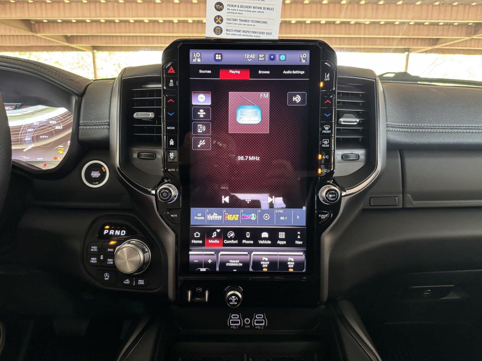 2027 RAM Ram 1500 RAM 1500 REBEL CREW CAB 4X4 5'7' BOX