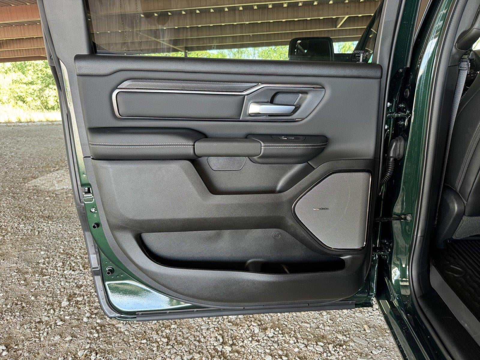 2027 RAM Ram 1500 RAM 1500 REBEL CREW CAB 4X4 5'7' BOX