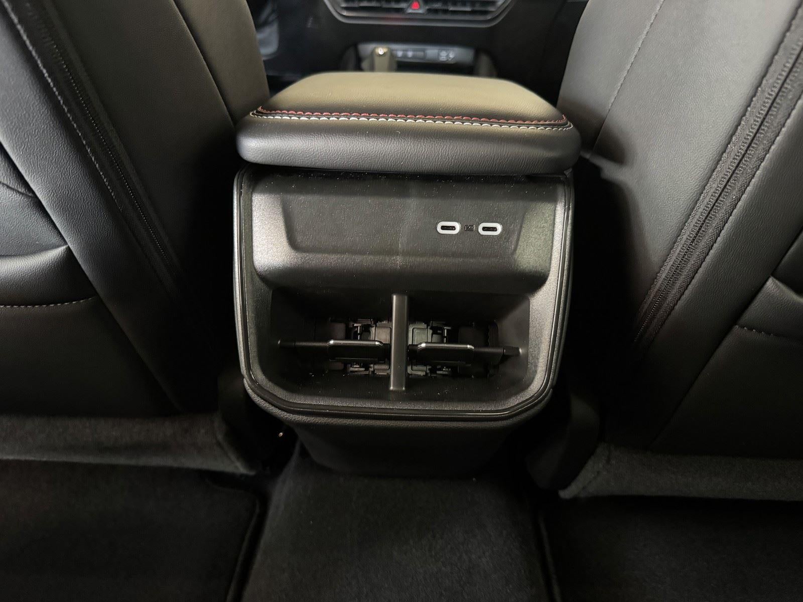 2026 Dodge Charger CHARGER R/T 4-DOOR AWD