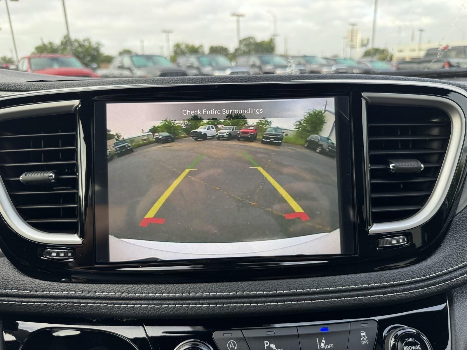 2027 Chrysler Pacifica PACIFICA SELECT