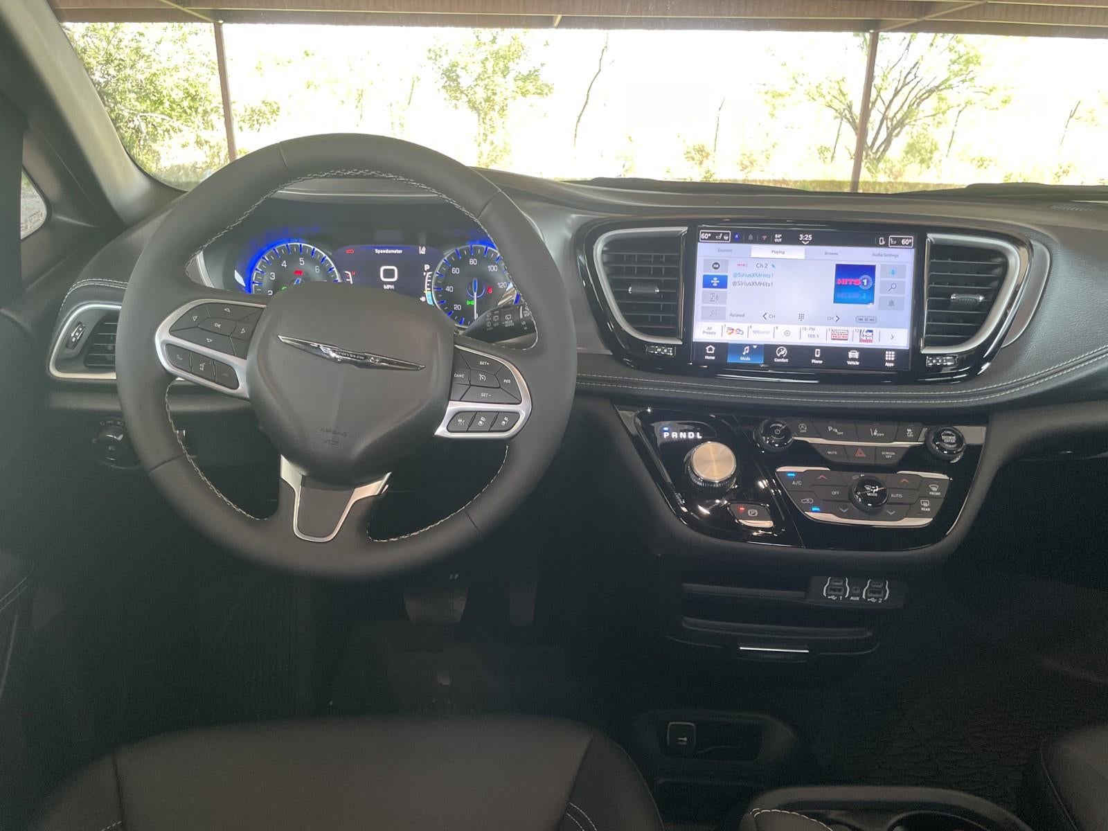2025 Chrysler Pacifica PACIFICA SELECT