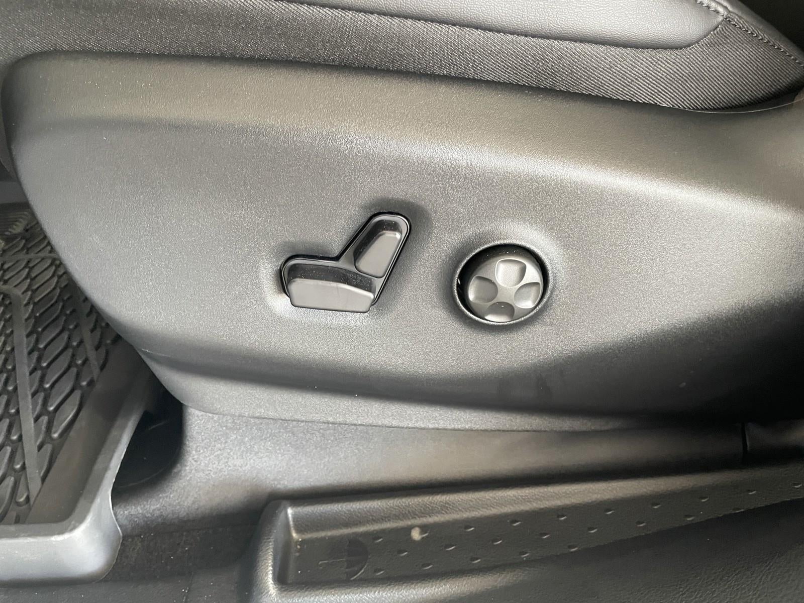 2025 Chrysler Pacifica PACIFICA SELECT