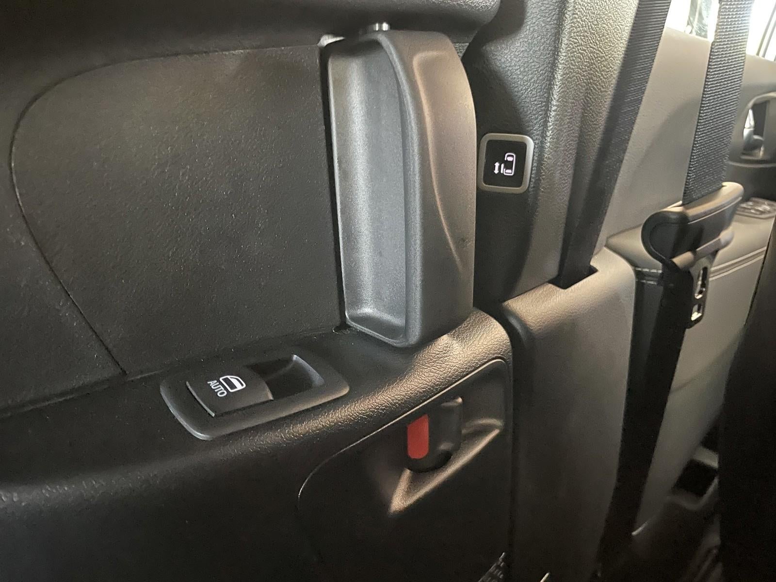 2025 Chrysler Pacifica PACIFICA SELECT