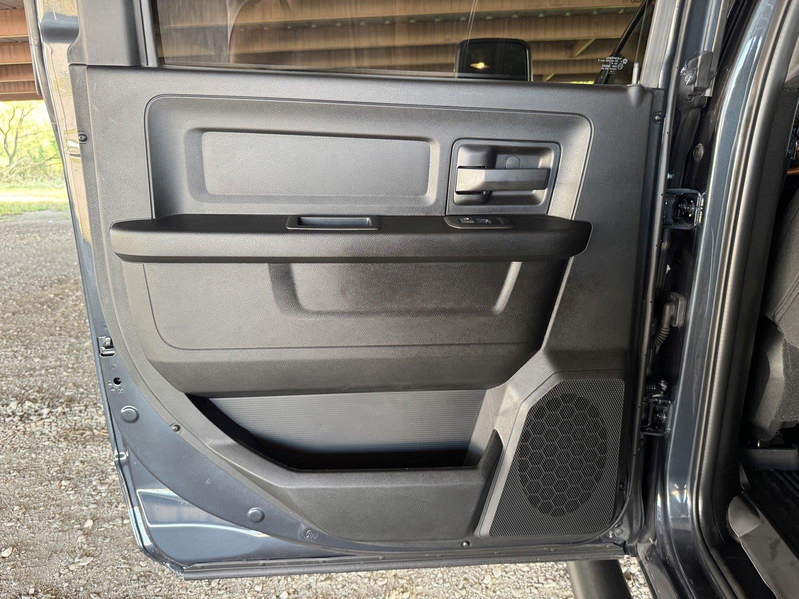 2026 RAM Ram 2500 RAM 2500 WARLOCK CREW CAB 4X4 6'4' BOX