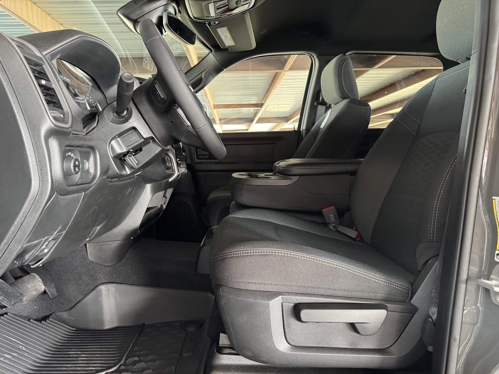 2026 RAM Ram 2500 RAM 2500 WARLOCK CREW CAB 4X4 6'4' BOX